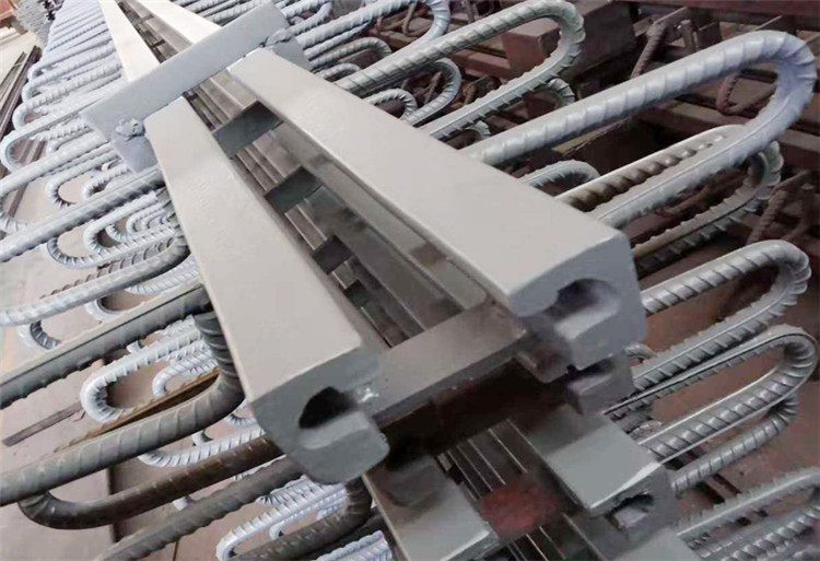 大香蕉乱伦视频 (1).jpg